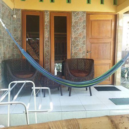 Pelangi Homestay Bungalow Gili Gede Sekotong Eksteriør bilde