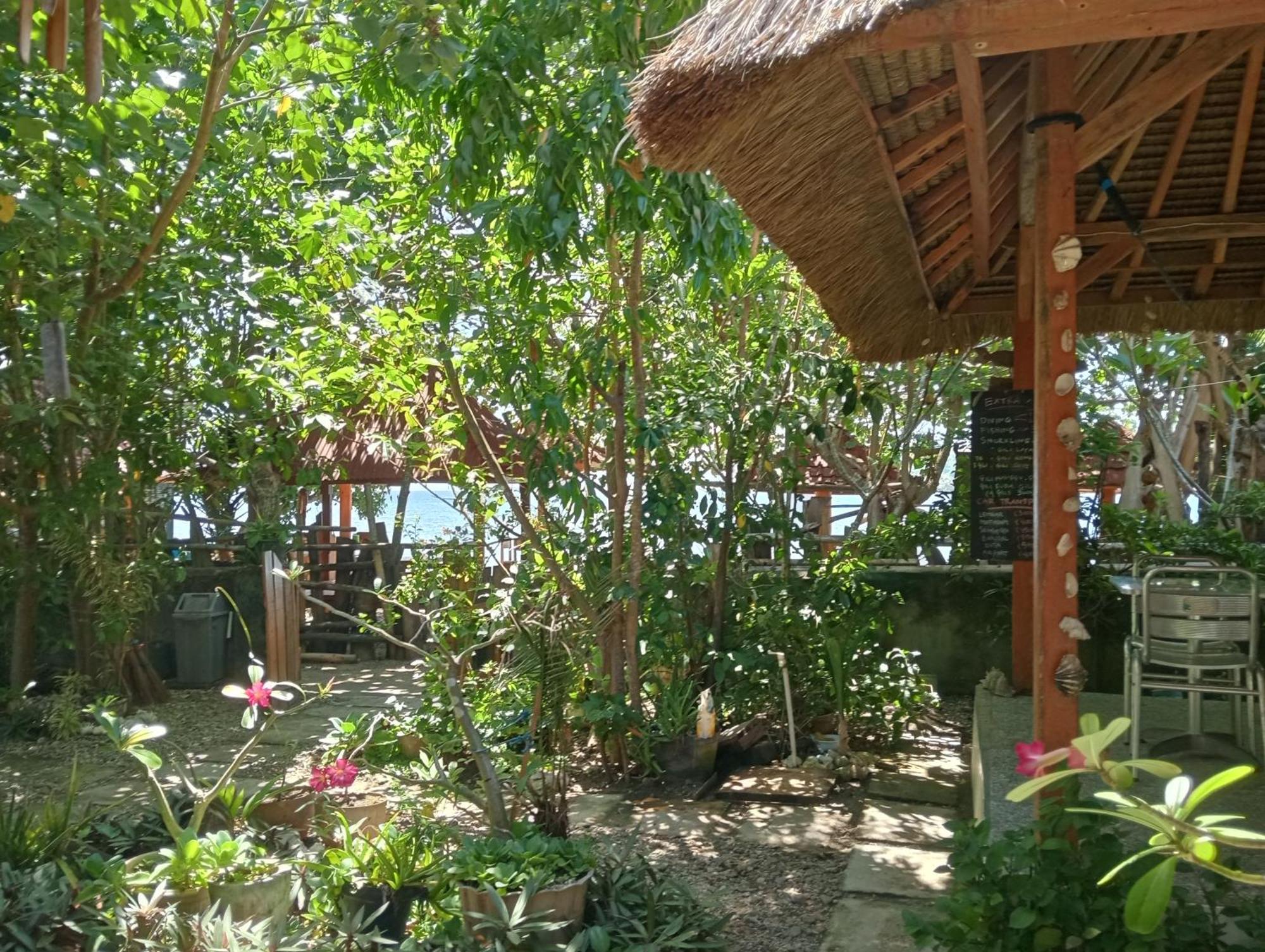 Pelangi Homestay Bungalow Gili Gede Sekotong Eksteriør bilde