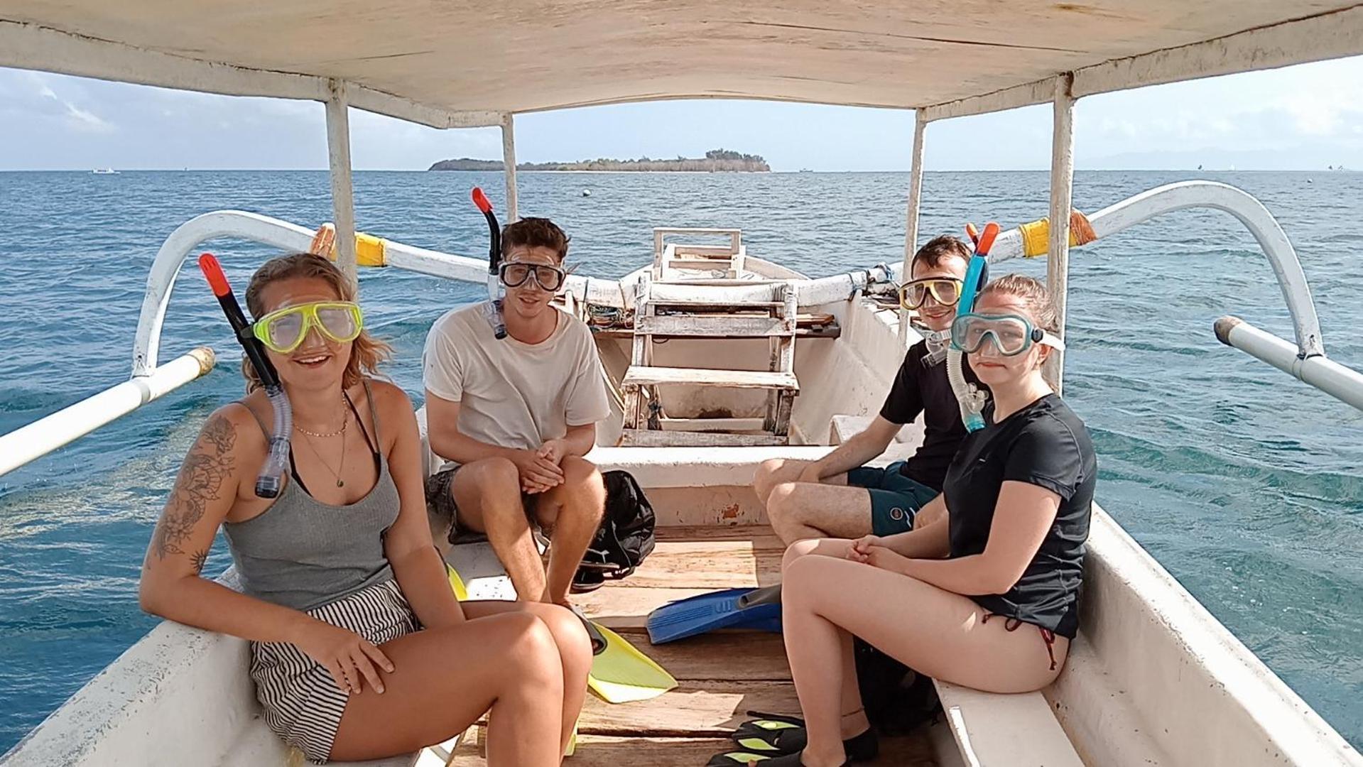 Pelangi Homestay Bungalow Gili Gede Sekotong Eksteriør bilde