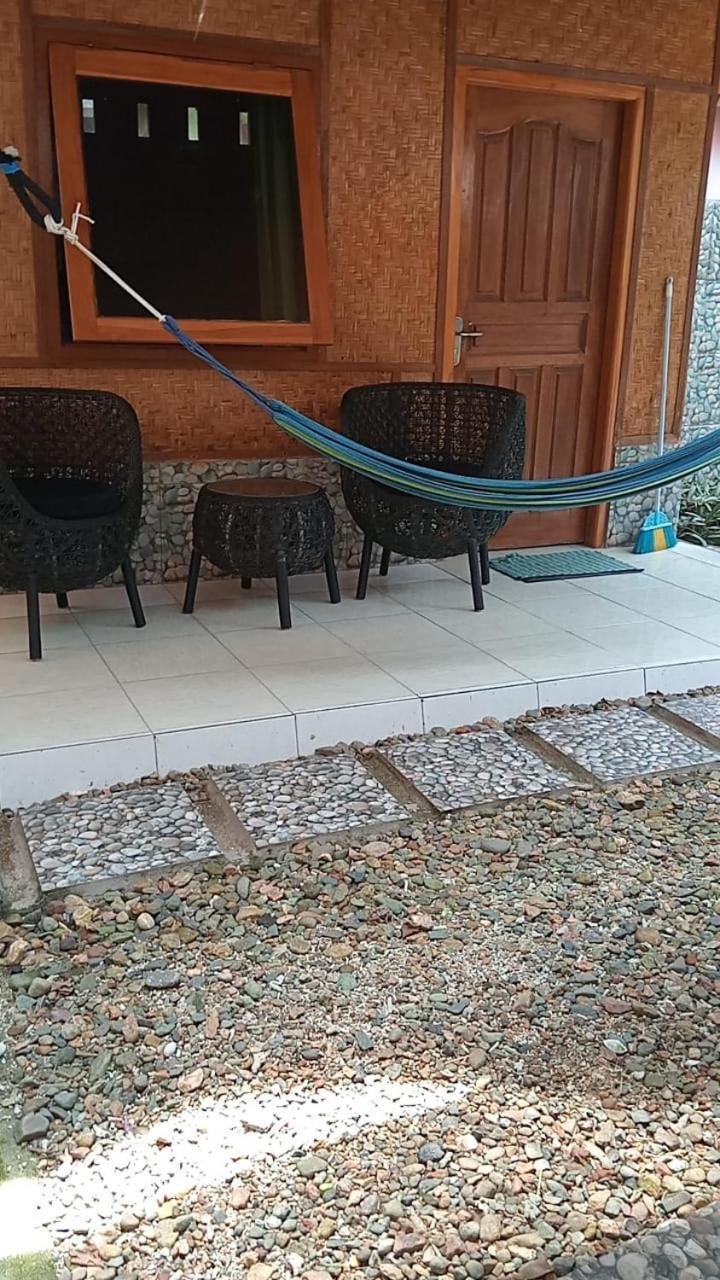 Pelangi Homestay Bungalow Gili Gede Sekotong Eksteriør bilde